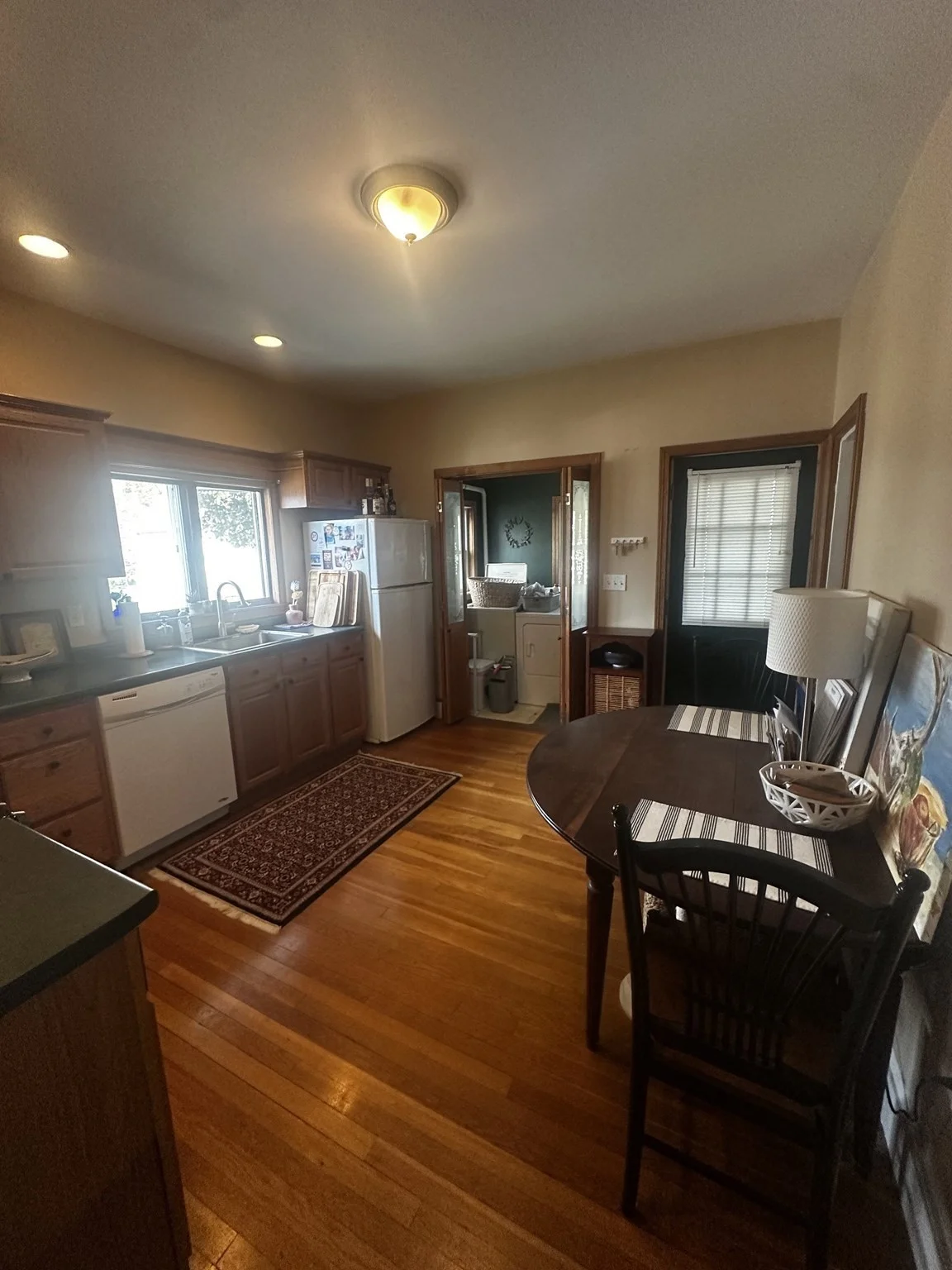 1 bed, 1 bath apartment for rent at 98 Putnam St Unit 1, Quincy — photo 2 of 16