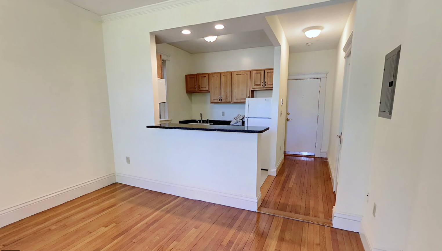 Studio bed, 1 bath apartment for rent at 98 Queensberry St Unit 7, Fenway