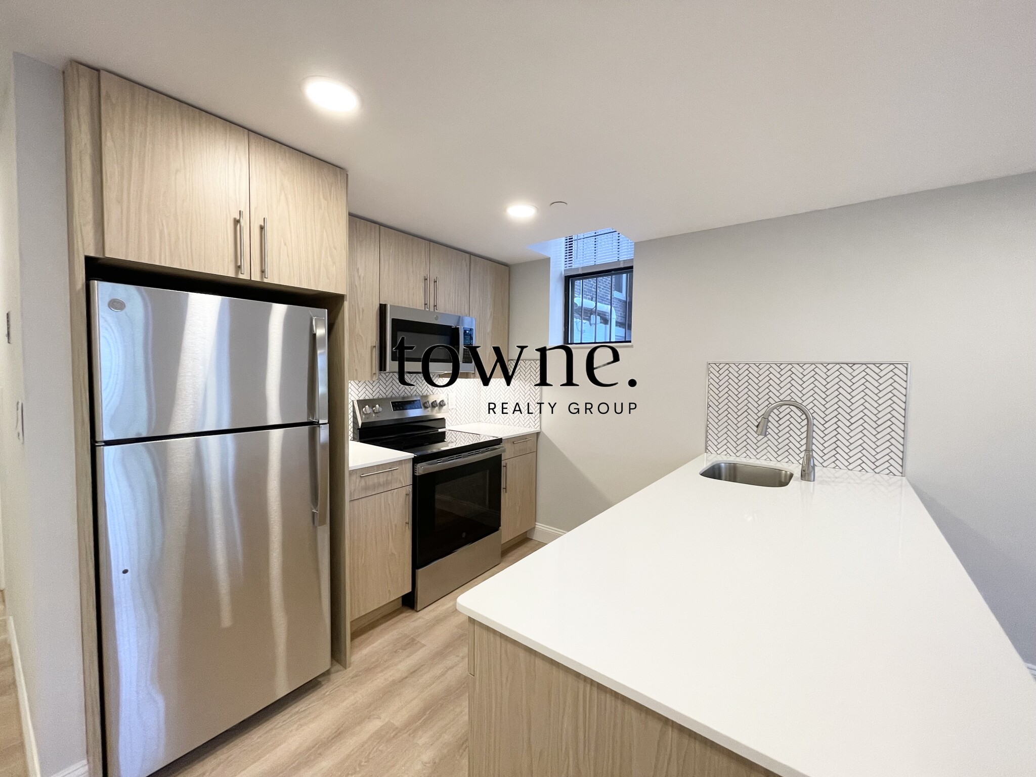 1 bed, 1 bath apartment for rent at 98 Queensberry St Unit C, Fenway — photo 3 of 12