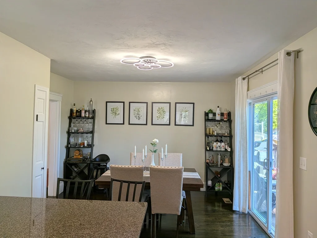 3 bed, 2 bath apartment for rent at 98 Rock Glen Rd, Medford — photo 9 of 30