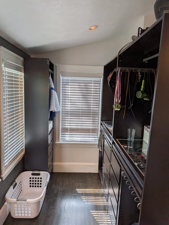 3 bed, 2 bath apartment for rent at 98 Rock Glen Rd, Medford — photo 23 of 30