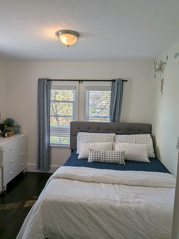 3 bed, 2 bath apartment for rent at 98 Rock Glen Rd, Medford — photo 15 of 30