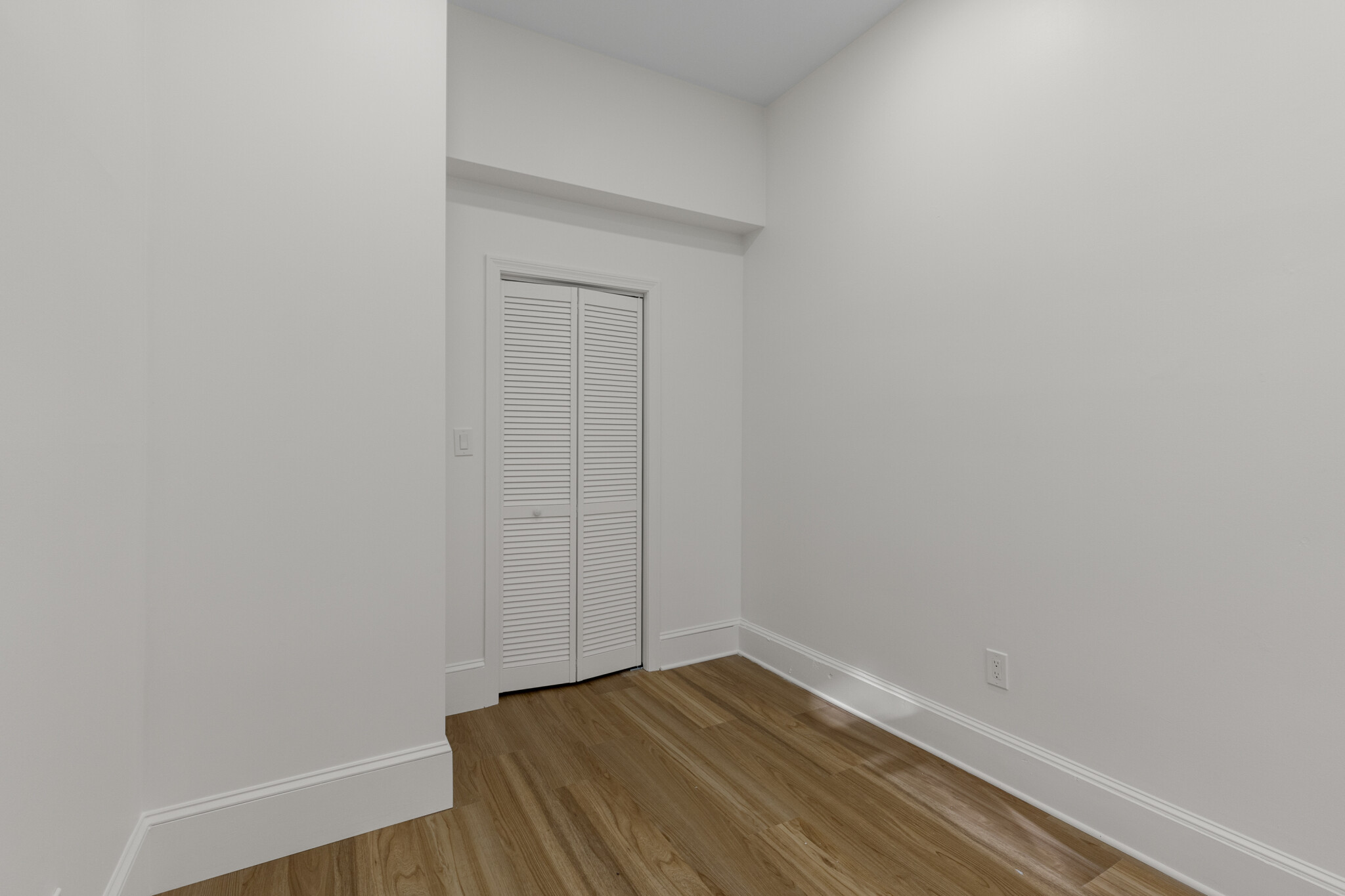 1 bed, 1 bath apartment for rent at 98 Saint Botolph Unit 4, Back Bay — photo 6 of 8