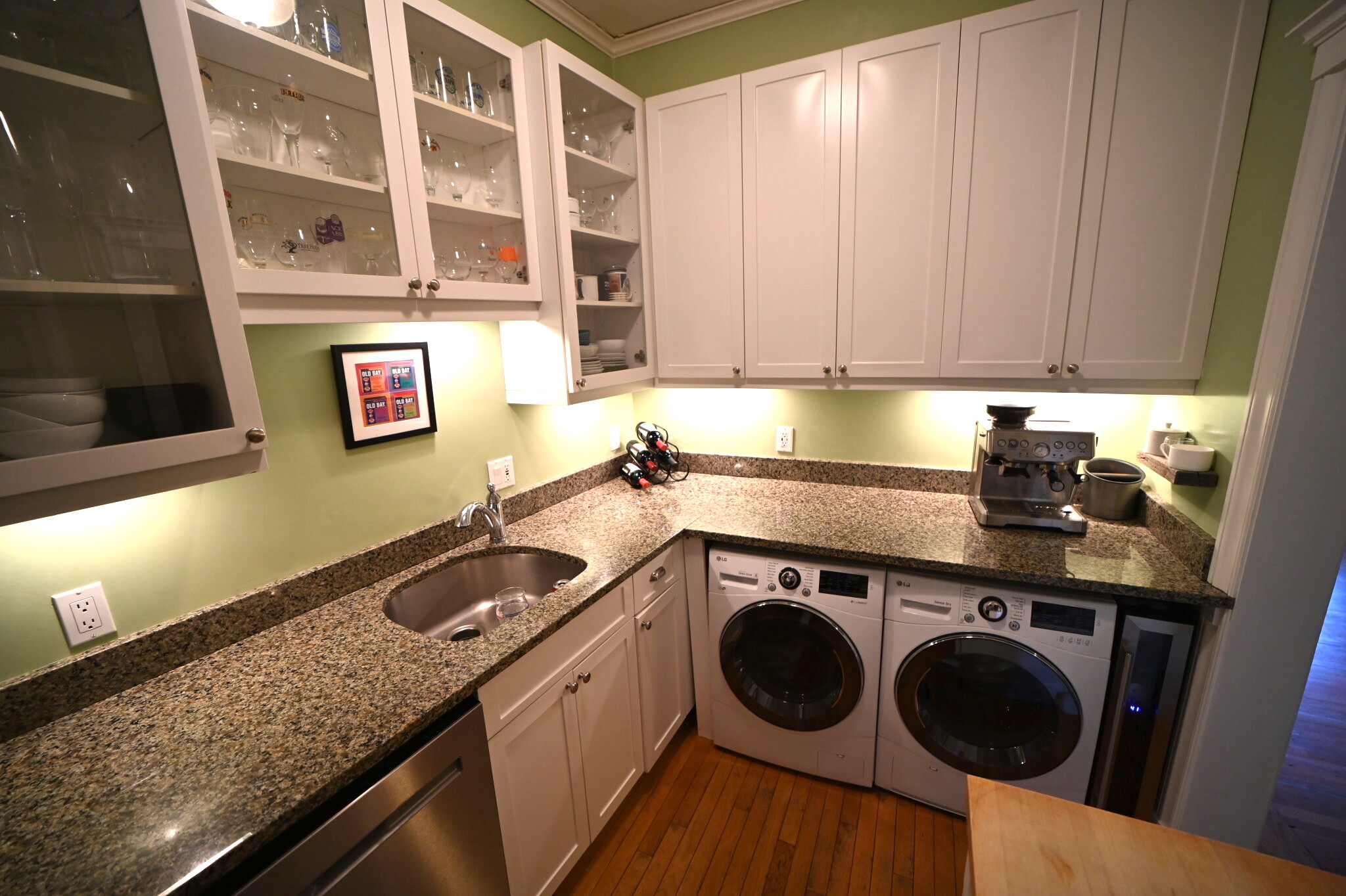 2 bed, 1 bath apartment for rent at 98 Saint Paul St Unit 5, Coolidge Corner — photo 5 of 14