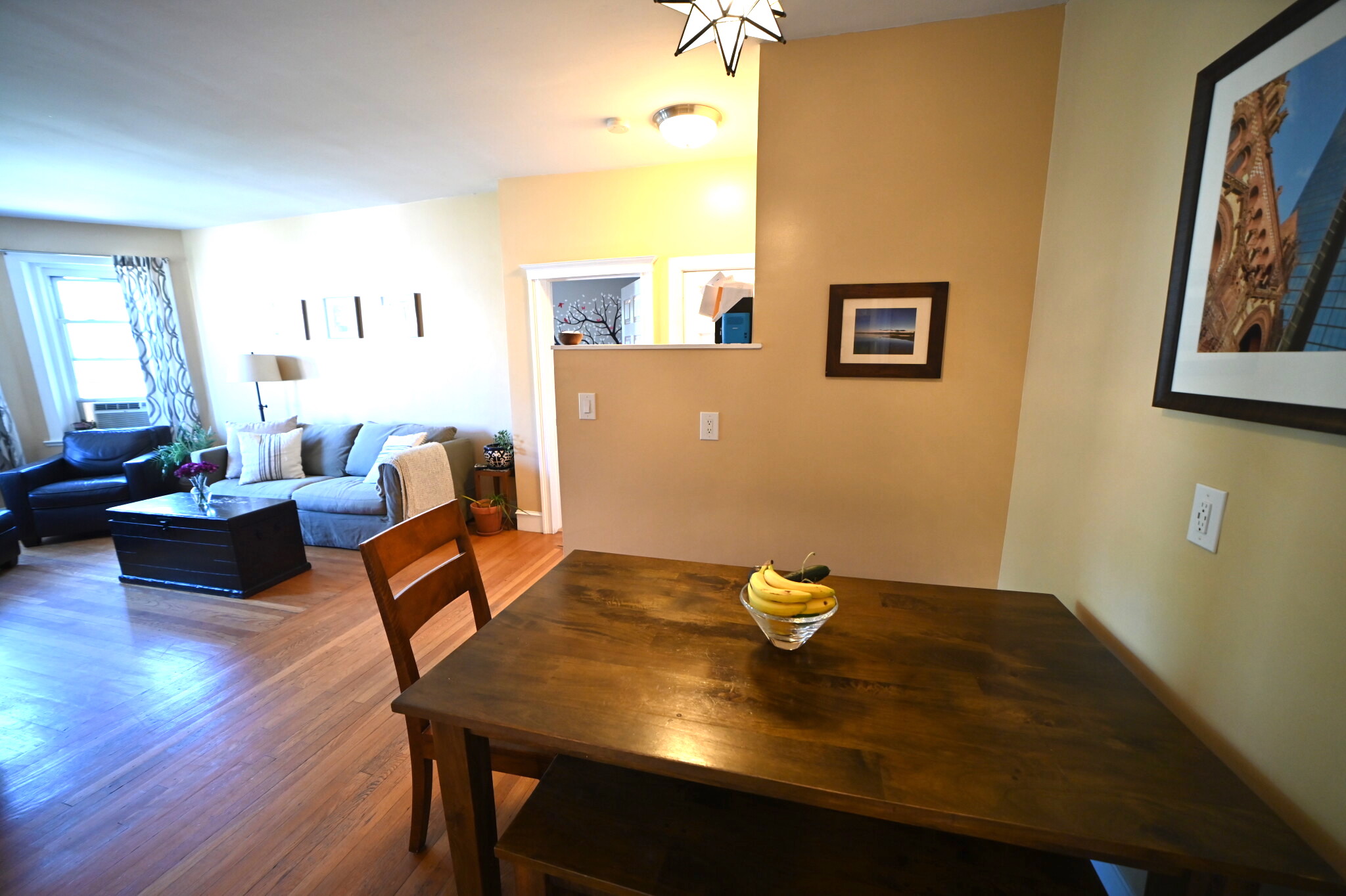 2 bed, 1 bath apartment for rent at 98 Saint Paul St Unit 5, Coolidge Corner — photo 3 of 14