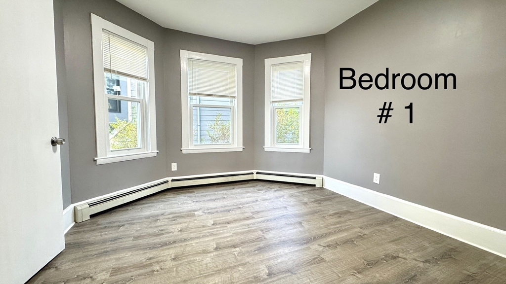 3 bed, 1 bath apartment for rent at 98 Saint Rose Unit 1, Boston — photo 6 of 14