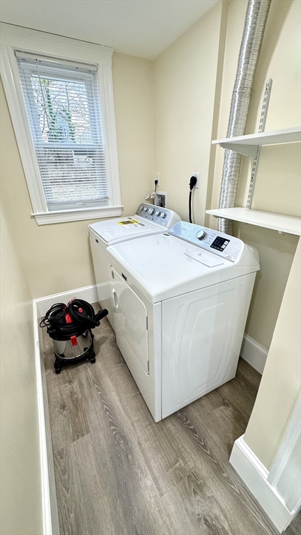 3 bed, 1 bath apartment for rent at 98 Saint Rose Unit 1, Boston — photo 3 of 14