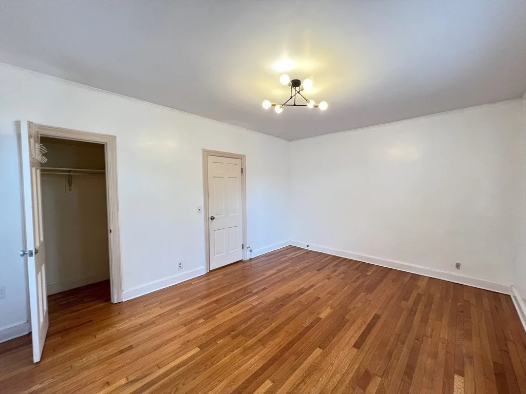 1 bed, 1 bath apartment for rent at 98 Sewall Ave Unit 6, Brookline — photo 23 of 30