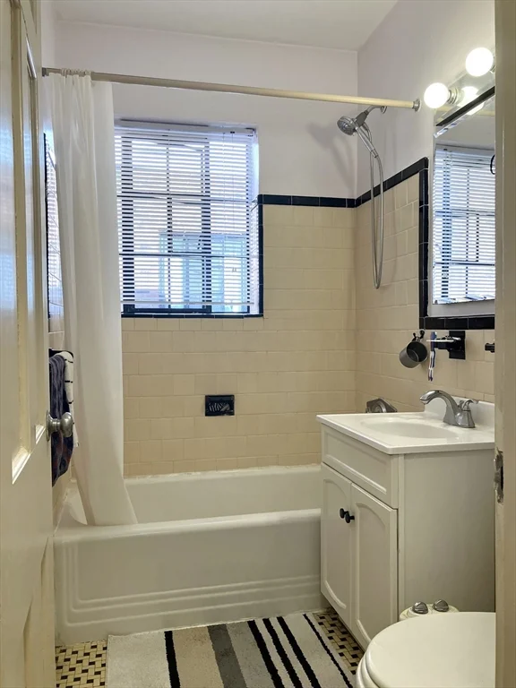 1 bed, 1 bath apartment for rent at 98 Sewall Ave Unit 6, Brookline — photo 21 of 30