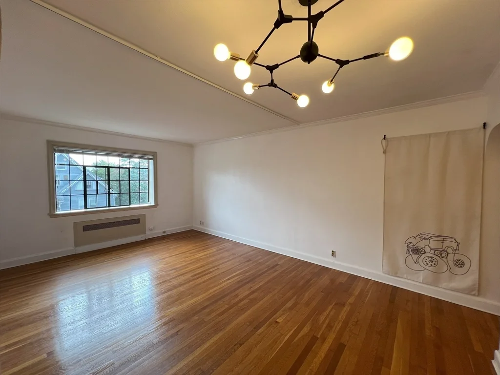 1 bed, 1 bath apartment for rent at 98 Sewall Ave Unit 6, Brookline — photo 9 of 30