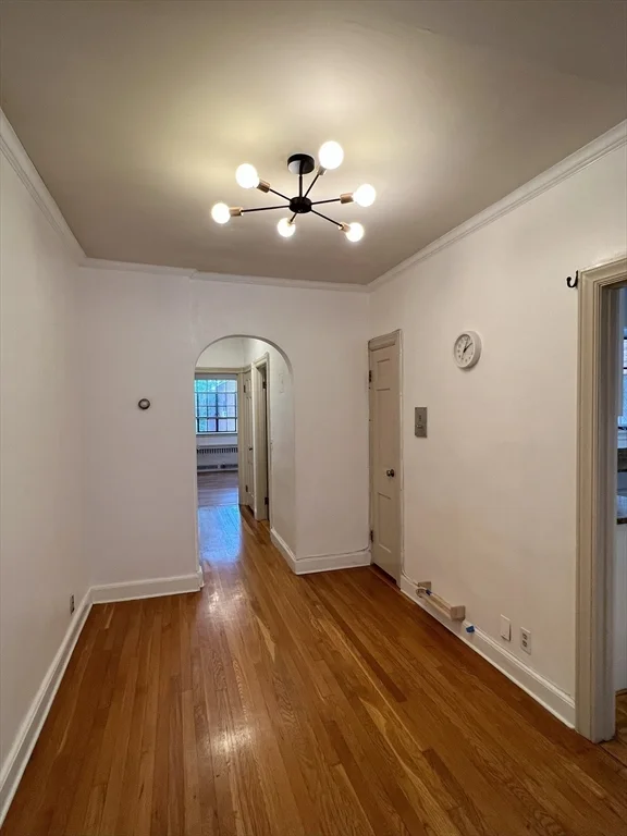 1 bed, 1 bath apartment for rent at 98 Sewall Ave Unit 6, Brookline — photo 14 of 30