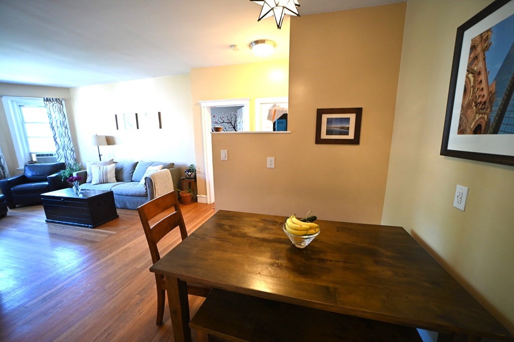 2 bed, 1 bath apartment for rent at 98 Saint Paul St Unit 5, Coolidge Corner — photo 3 of 14