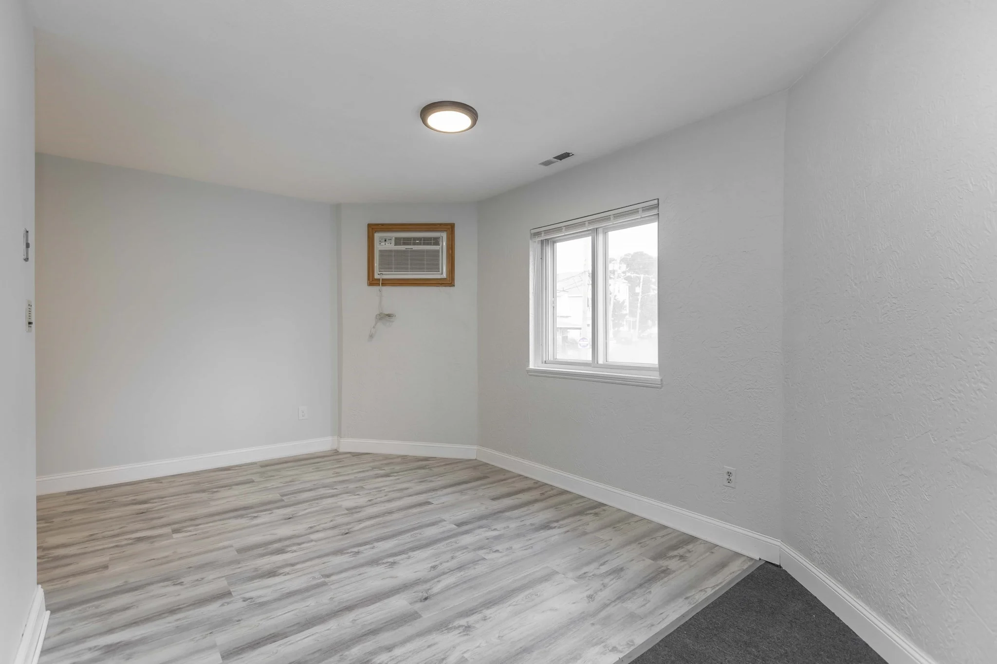 2 bed, 1 bath apartment for rent at 98 State Rd Unit 4, Revere — photo 16 of 26