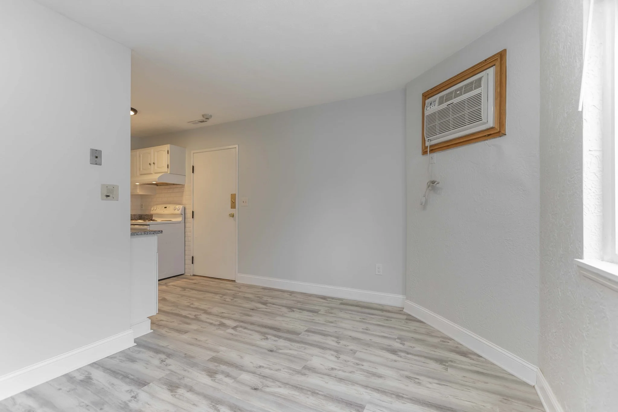 2 bed, 1 bath apartment for rent at 98 State Rd Unit 4, Revere — photo 15 of 26