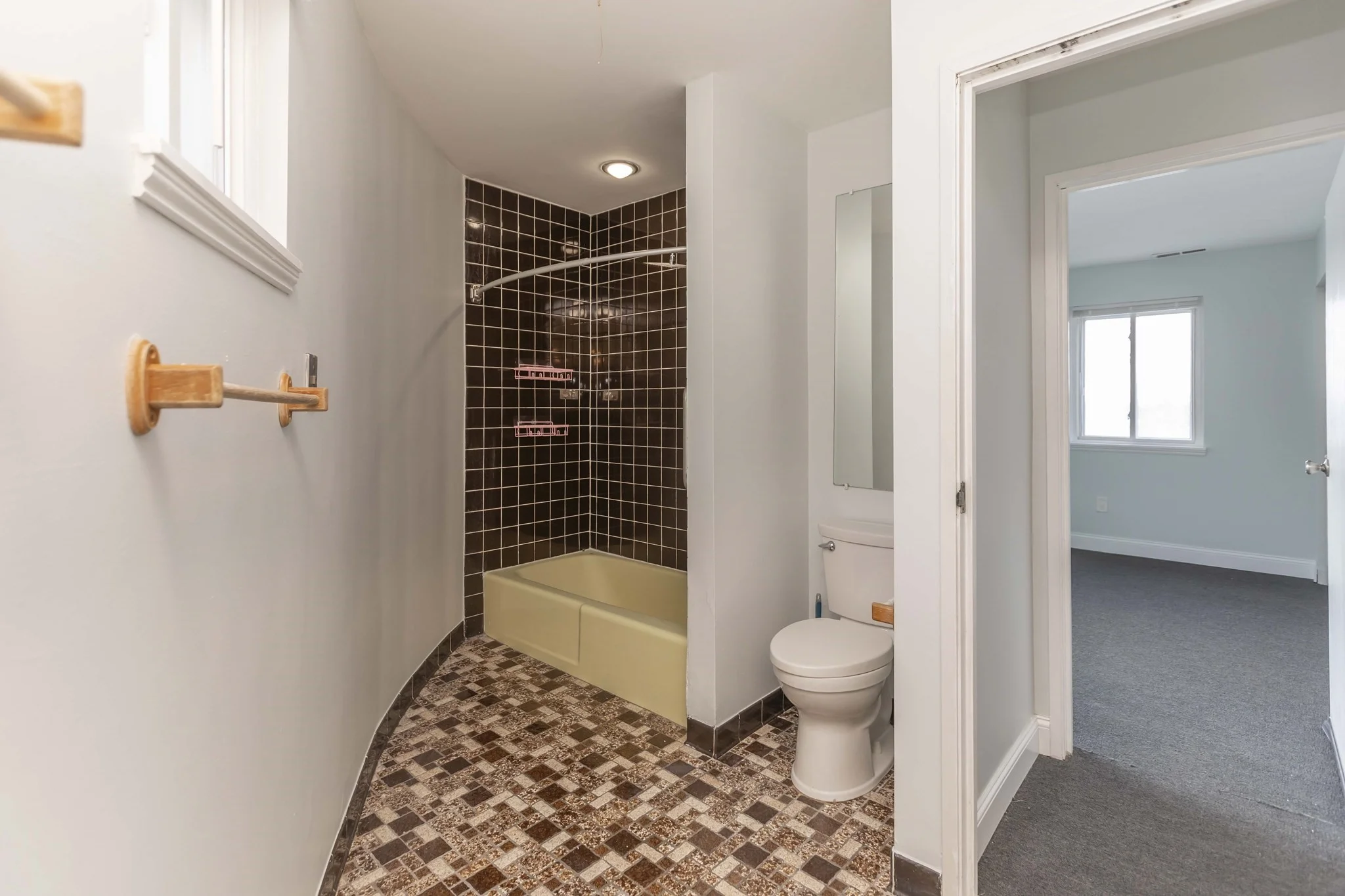 2 bed, 1 bath apartment for rent at 98 State Rd Unit 4, Revere — photo 22 of 26
