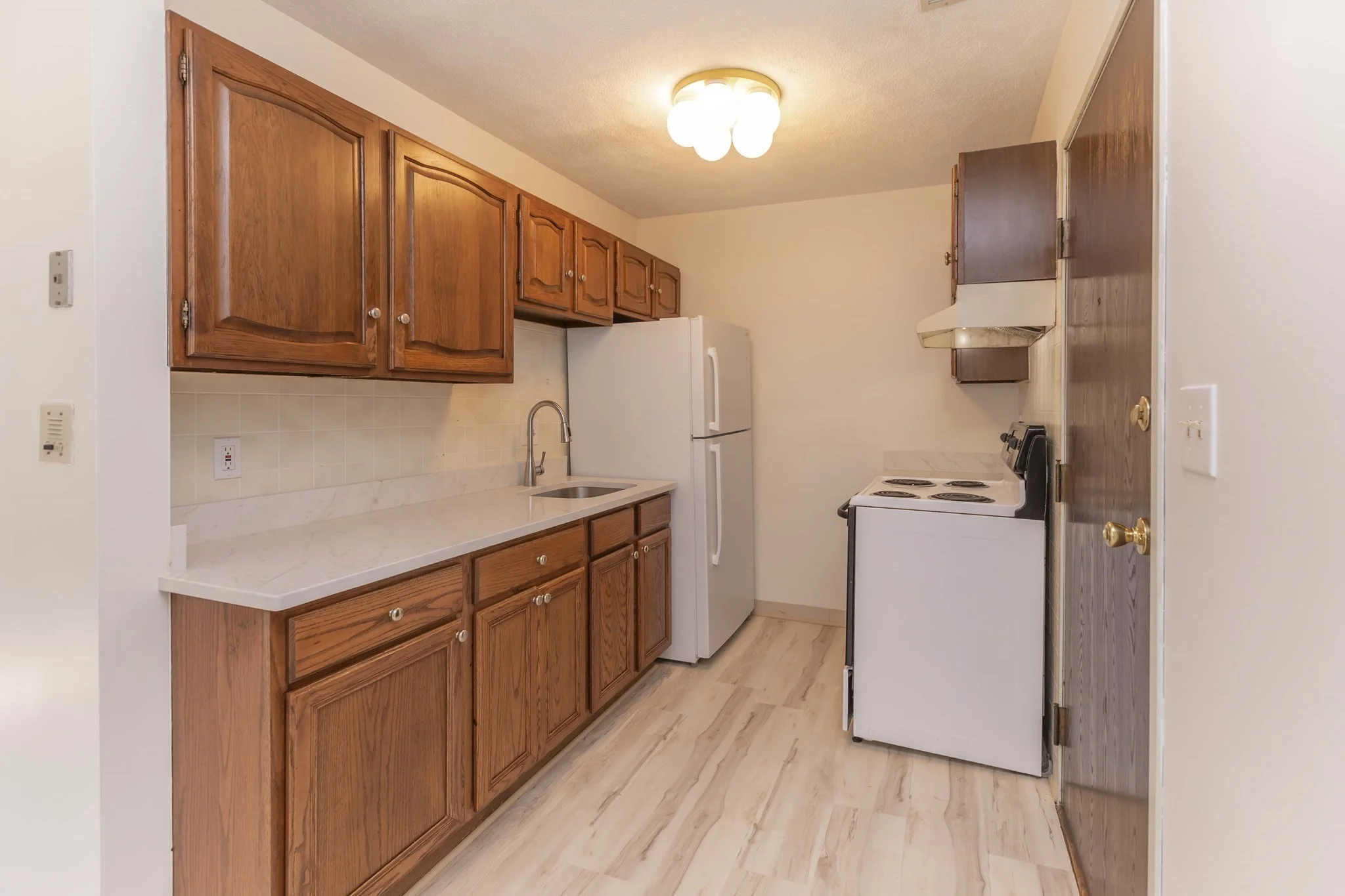 2 bed, 1 bath apartment for rent at 98 State Rd Unit 6, Revere — photo 2 of 39