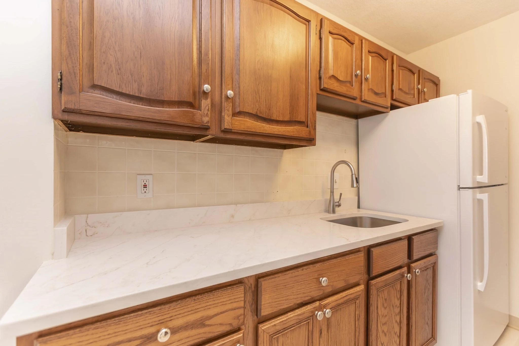2 bed, 1 bath apartment for rent at 98 State Rd Unit 6, Revere — photo 4 of 39