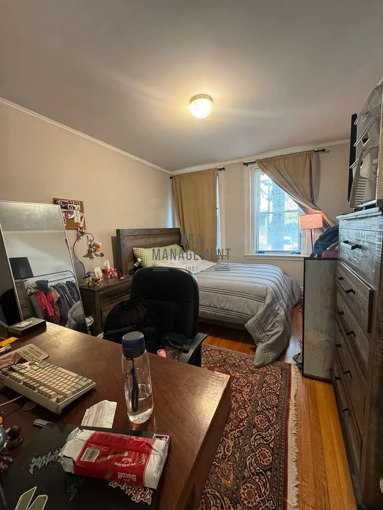 2 bed, 1 bath apartment for rent at 98 Strathmore Rd Unit 2, Brighton — photo 6 of 25