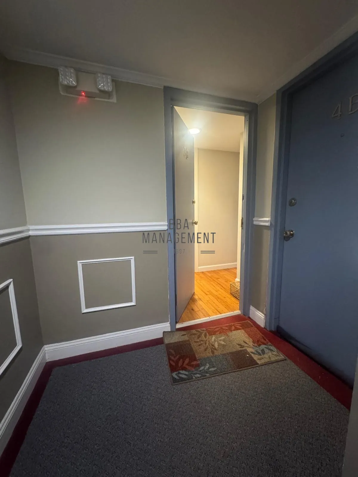 Studio bed, 1 bath apartment for rent at 98 Strathmore Rd Unit 2B, Brighton — photo 3 of 10