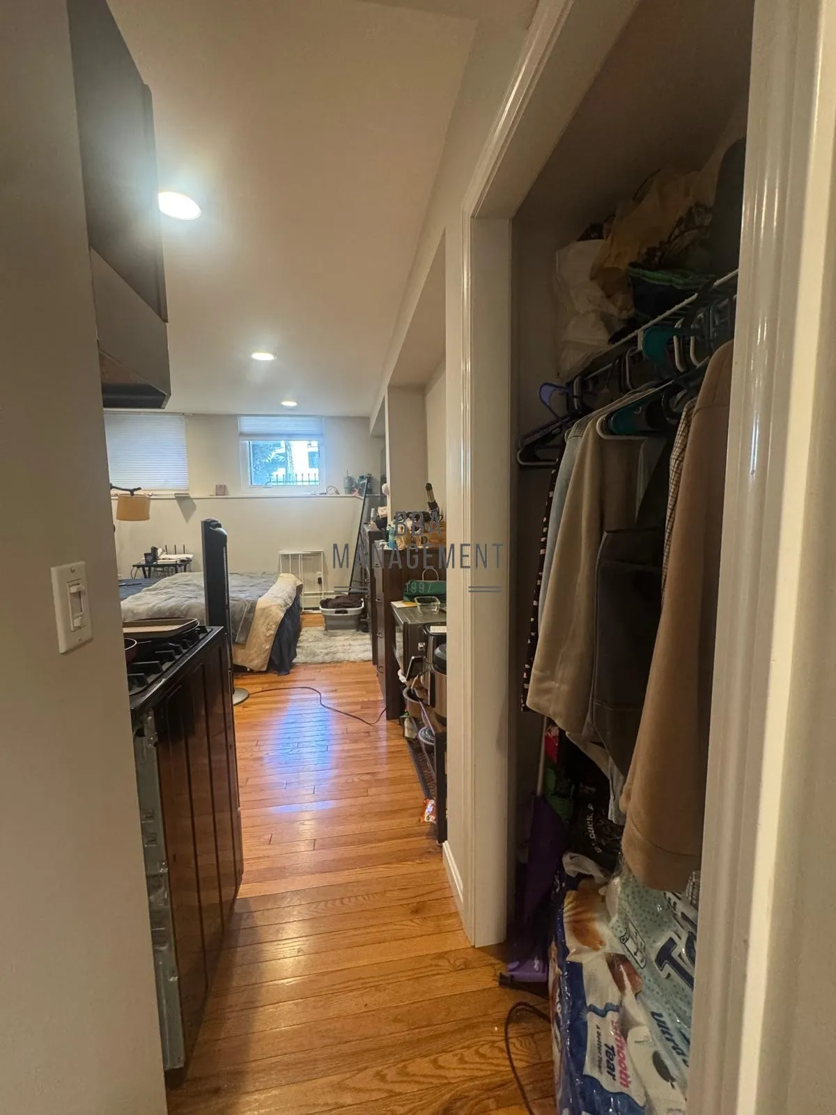 Studio bed, 1 bath apartment for rent at 98 Strathmore Rd Unit 6B, Brighton — photo 6 of 9