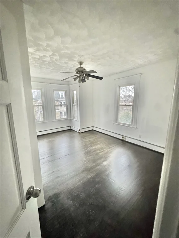 3 bed, 1 bath apartment for rent at 98 Summer St Unit 2, Union Square — photo 15 of 27