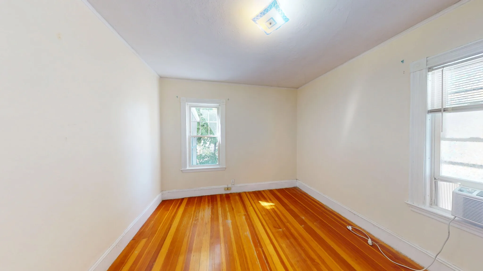 2 bed, 1 bath apartment for rent at 98 Westbourne Terr Unit 1, Washington Square — photo 9 of 12