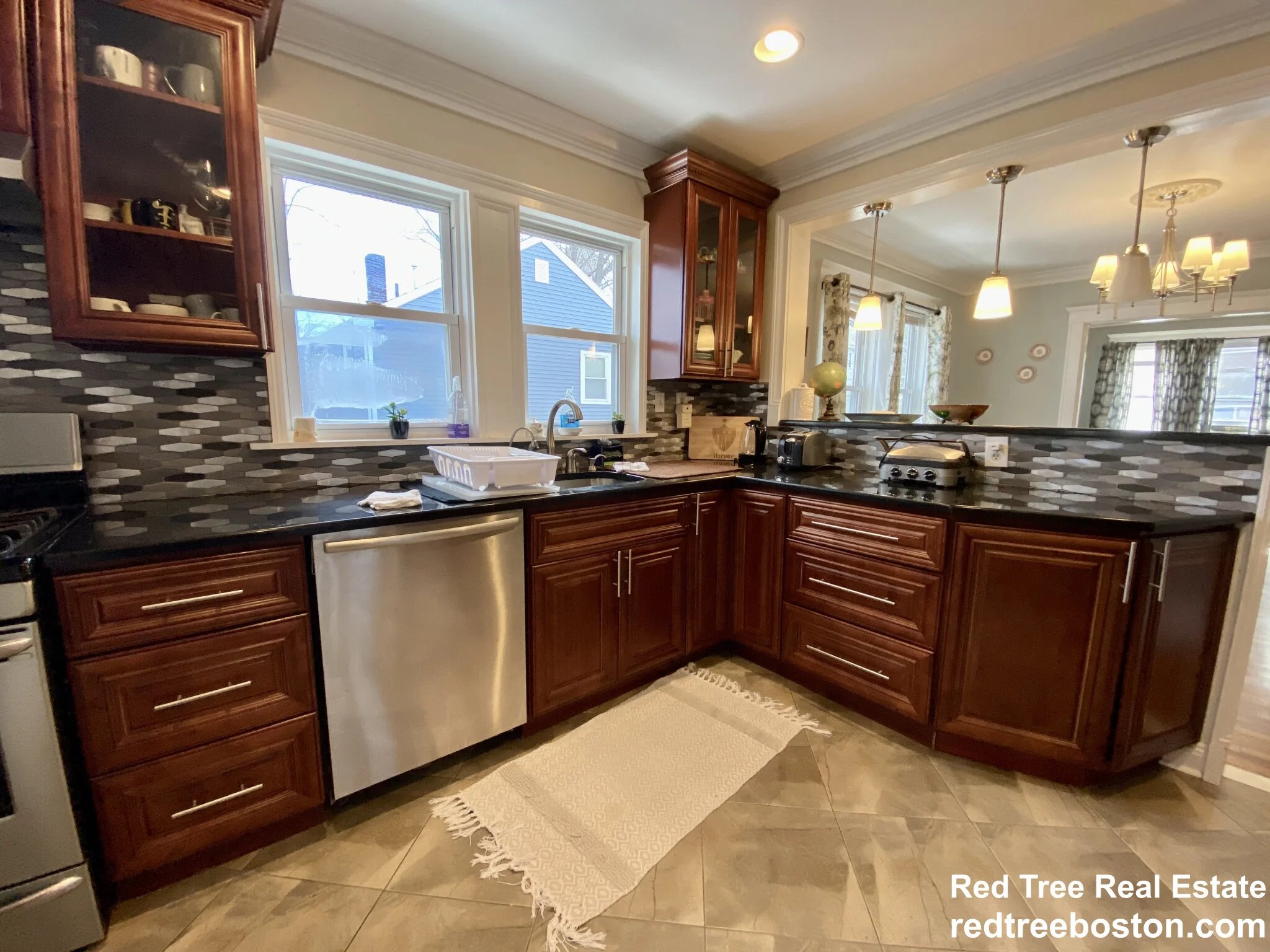 2 bed, 1 bath apartment for rent at 98 Whitford St Unit 2, Roslindale — photo 2 of 30