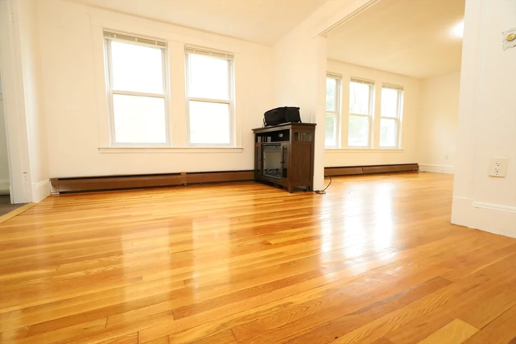 2 bed, 1 bath apartment for rent at 98 Woodside Unit 2, Winthrop — photo 27 of 29