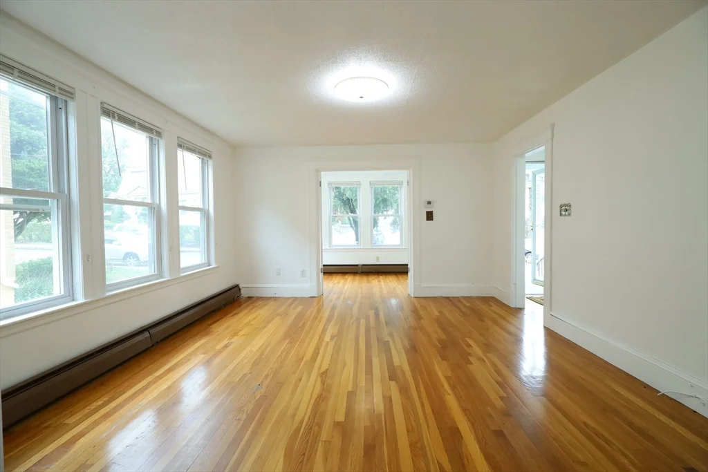 2 bed, 1 bath apartment for rent at 98 Woodside Unit 2, Winthrop — photo 6 of 29