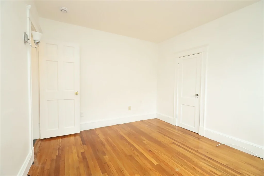 2 bed, 1 bath apartment for rent at 98 Woodside Unit 2, Winthrop — photo 15 of 29