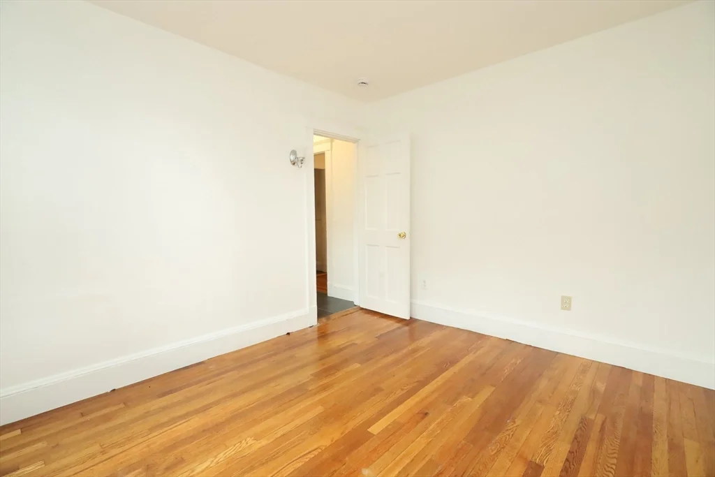 2 bed, 1 bath apartment for rent at 98 Woodside Unit 2, Winthrop — photo 16 of 29