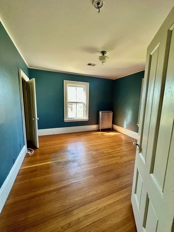 3 bed, 1 bath apartment for rent at 984 Chestnut St Unit 2, Newton Upper Falls — photo 6 of 16