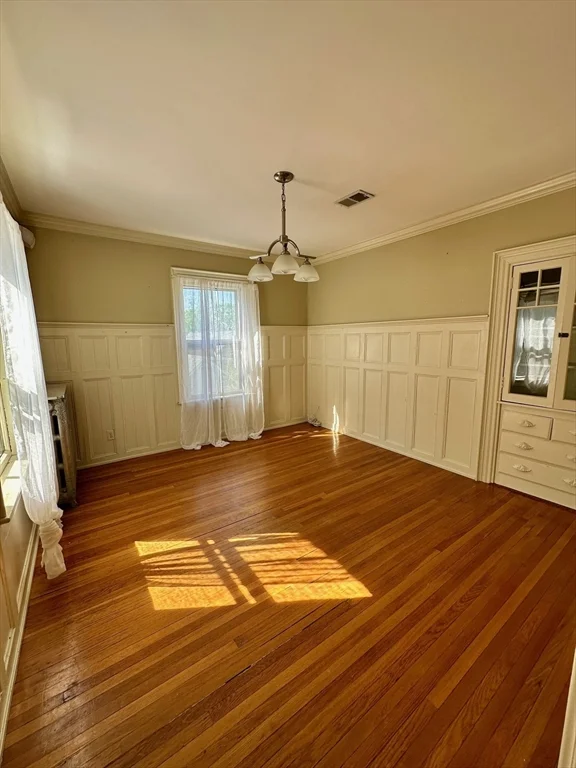 3 bed, 1 bath apartment for rent at 984 Chestnut Unit 2, Newton Upper Falls — photo 12 of 22