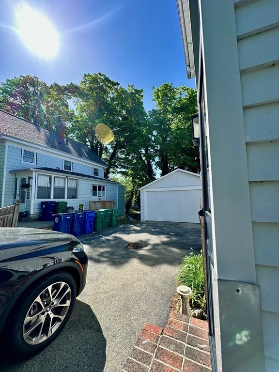3 bed, 1 bath apartment for rent at 984 Chestnut Unit 2, Newton Upper Falls — photo 6 of 22