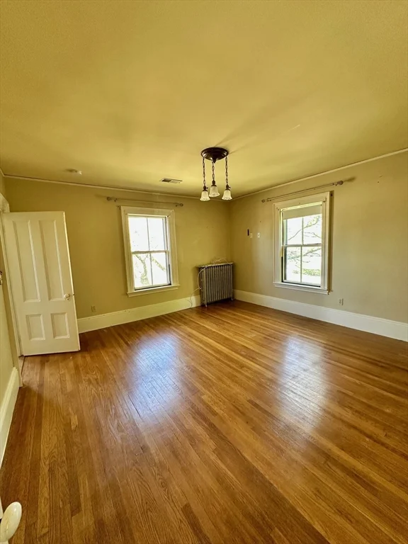 3 bed, 1 bath apartment for rent at 984 Chestnut Unit 2, Newton Upper Falls — photo 15 of 22