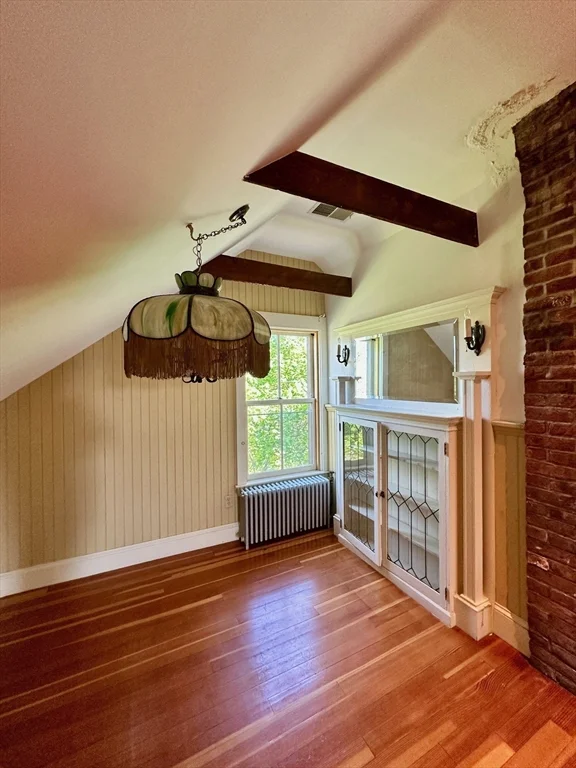 3 bed, 1 bath apartment for rent at 984 Chestnut Unit 2, Newton Upper Falls — photo 3 of 22