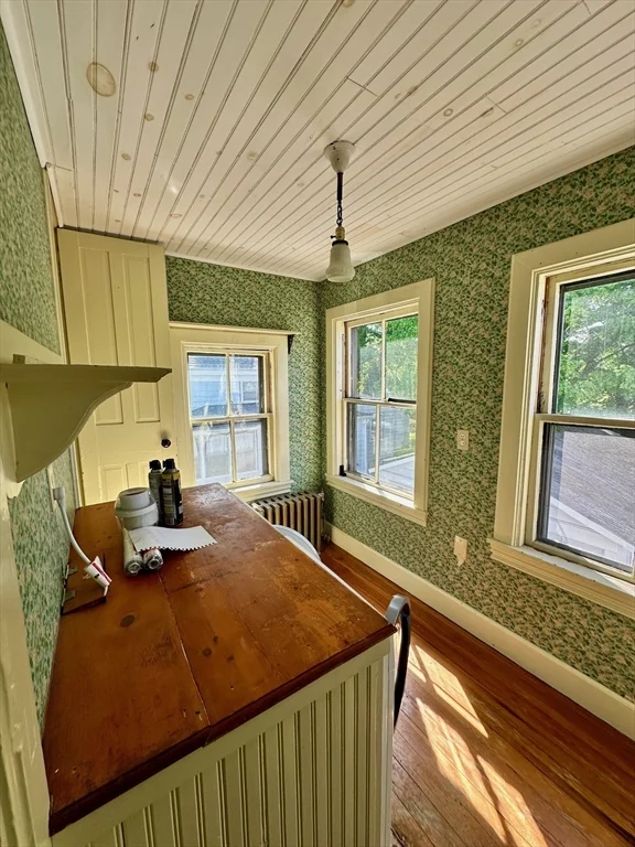 3 bed, 1 bath apartment for rent at 984 Chestnut Unit 2, Newton Upper Falls — photo 7 of 22