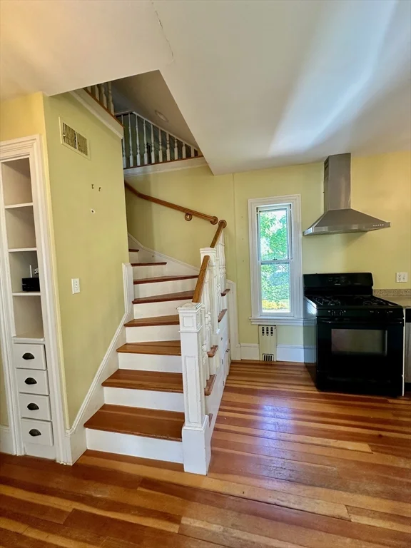 3 bed, 1 bath apartment for rent at 984 Chestnut Unit 2, Newton Upper Falls — photo 11 of 22
