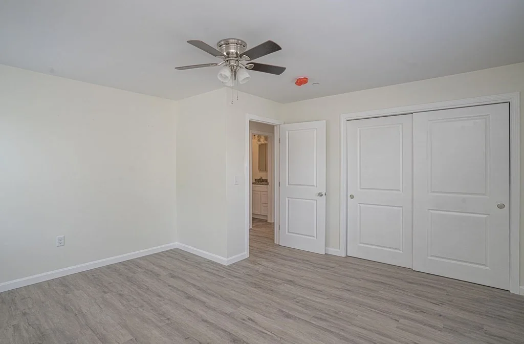 2 bed, 1 bath apartment for rent at 984 Sharon St Unit 204, Far North — photo 13 of 16