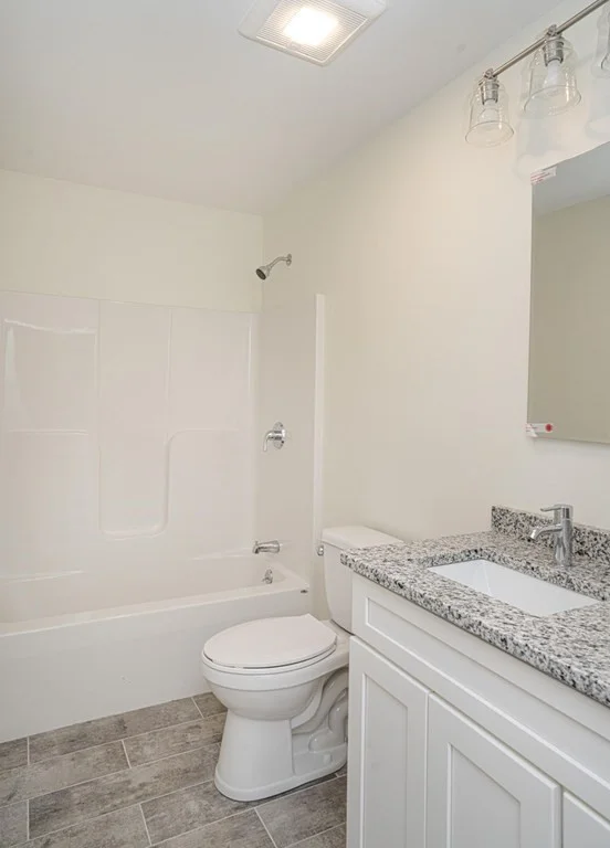 2 bed, 1 bath apartment for rent at 984 Sharon St Unit 301, Far North — photo 10 of 18