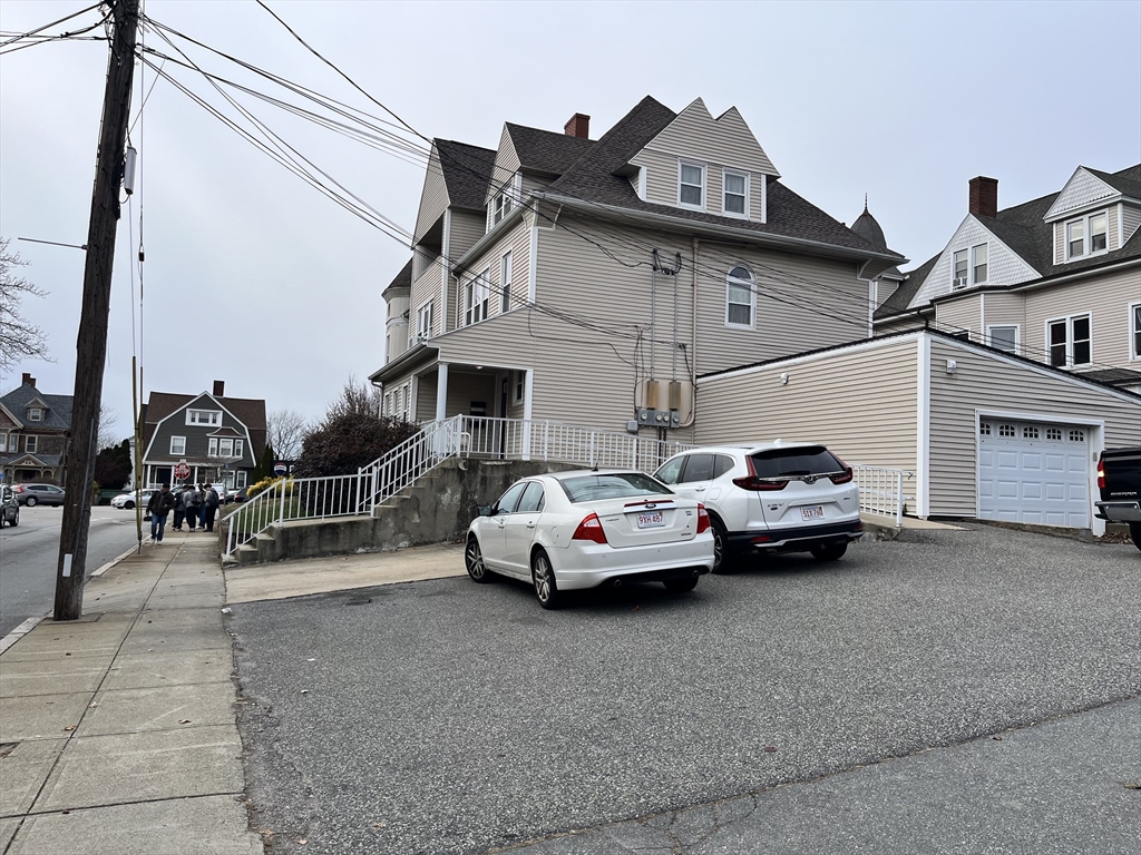2 bed, 1 bath apartment for rent at 986 Plymouth Ave Unit 1, Fall River — photo 17 of 17
