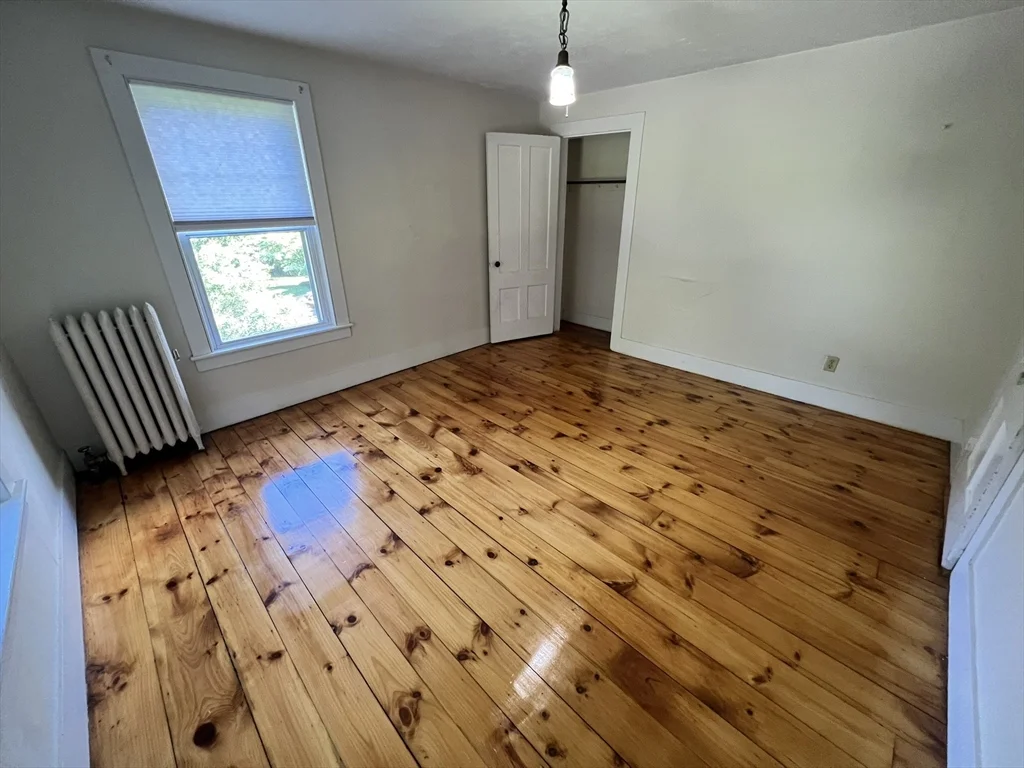 4 bed, 2 bath apartment for rent at 986 South East St Unit A, Amherst — photo 30 of 30