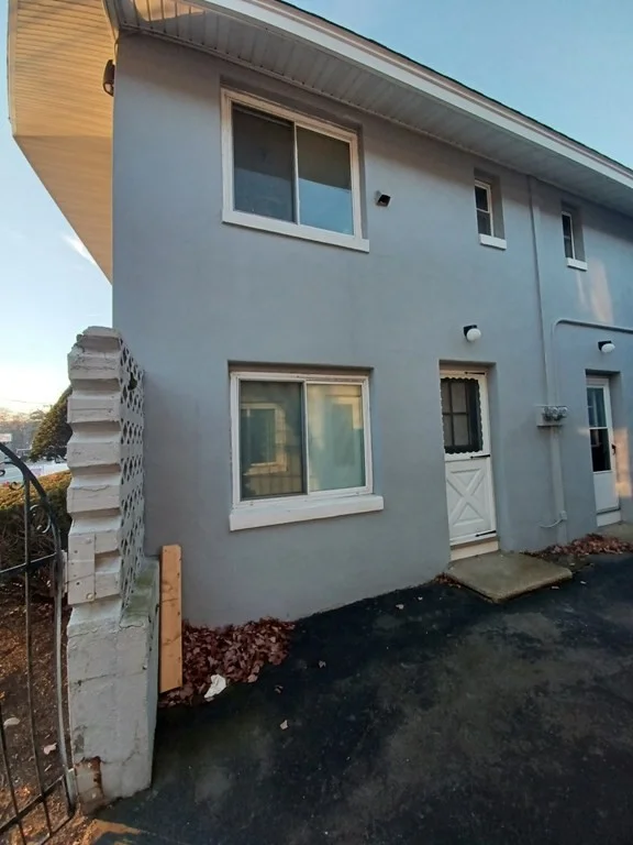2 bed, 1 bath apartment for rent at 986 Washington St Unit 1, Weymouth — photo 8 of 22
