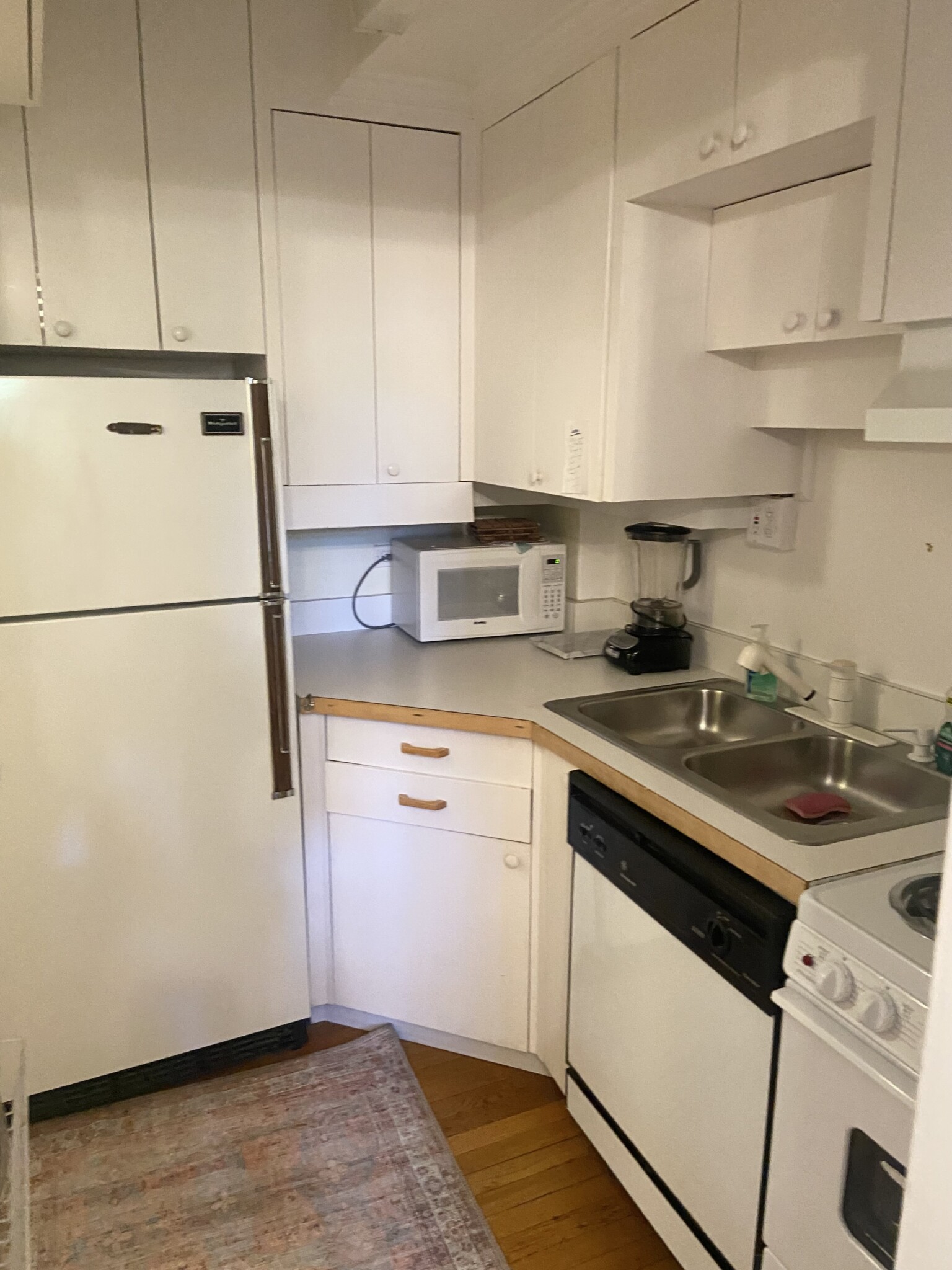 1 bed, 1 bath apartment for rent at 988 Memorial Dr Unit 283, West Cambridge — photo 8 of 27