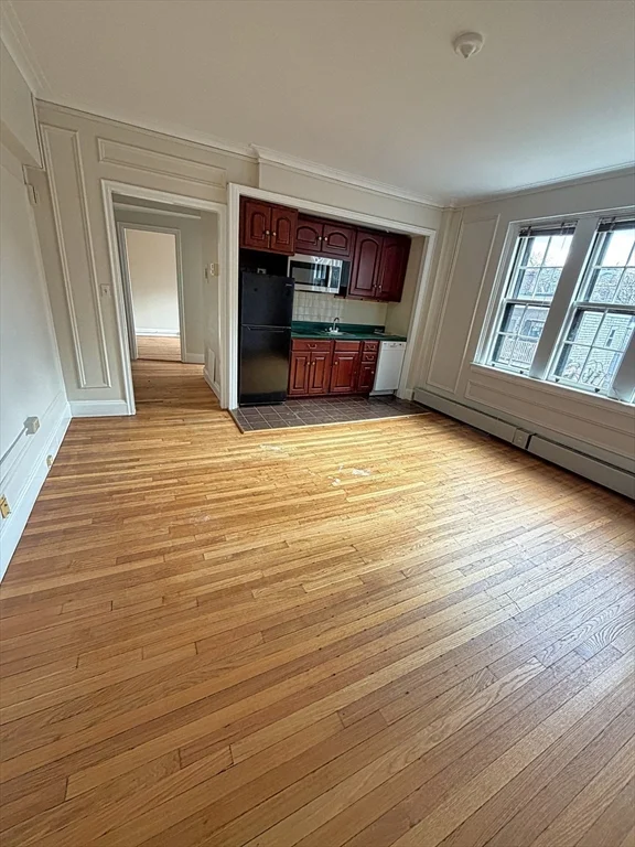 1 bed, 1 bath apartment for rent at 988 Memorial Dr Unit 386, West Cambridge