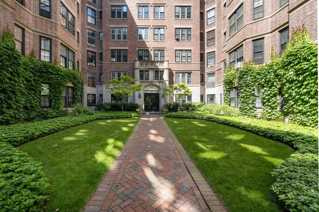 1 bed, 1 bath apartment for rent at 988 Memorial Dr Unit 485, Harvard Square — photo 13 of 15