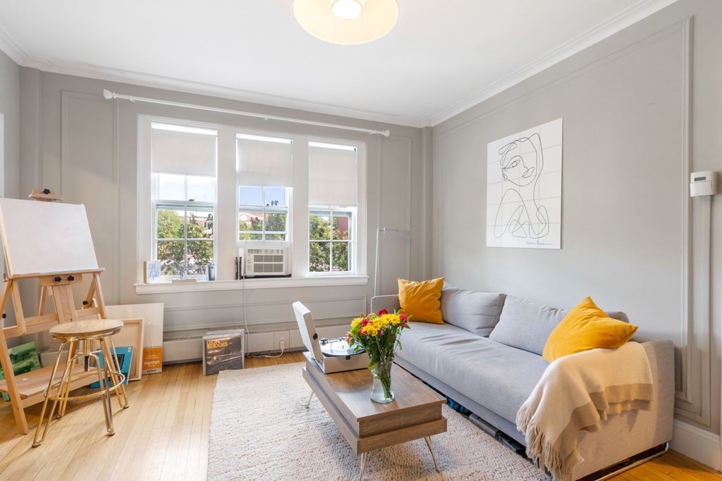 1 bed, 1 bath apartment for rent at 988 Memorial Dr Unit 485, Harvard Square — photo 3 of 15