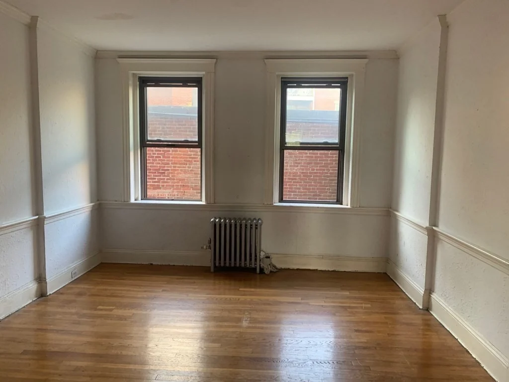 3 bed, 1 bath apartment for rent at 98A Longwood Unit 1, Brookline — photo 1 of 12