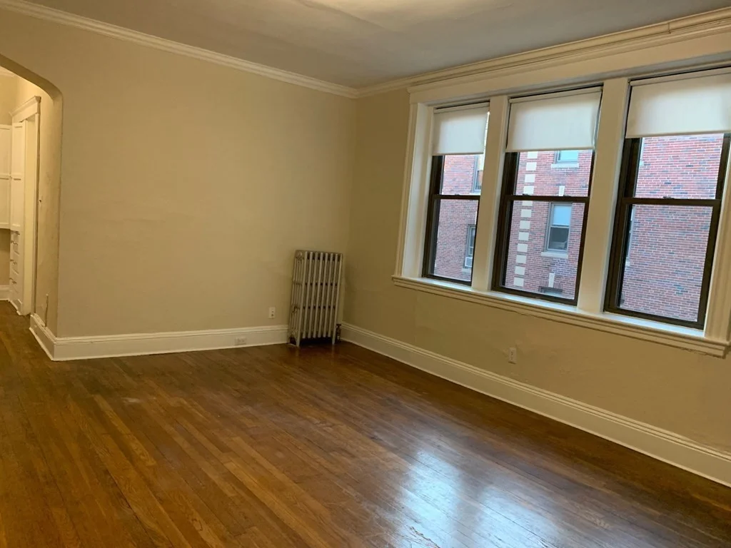 2 bed, 1 bath apartment for rent at 98A Longwood Unit 6, Longwood — photo 1 of 15