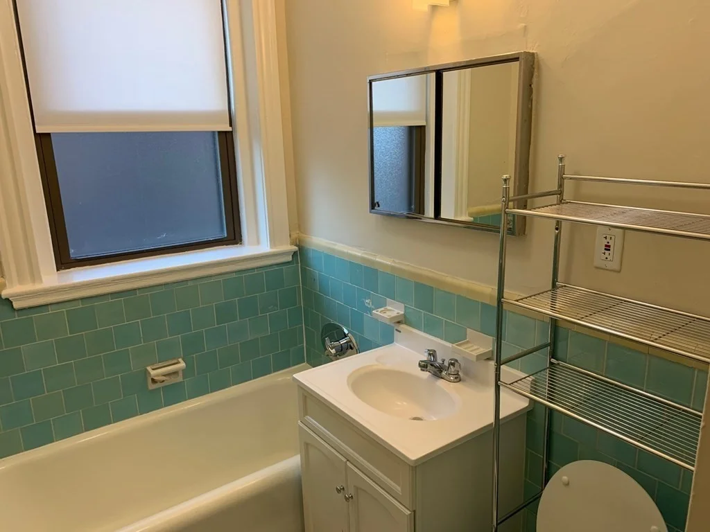 2 bed, 1 bath apartment for rent at 98A Longwood Unit 6, Longwood — photo 8 of 15
